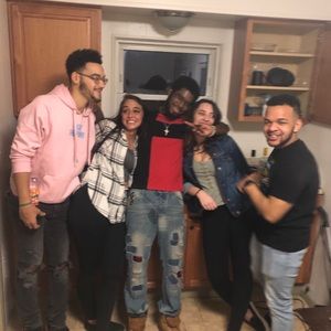 Meet your Posher, Hunter